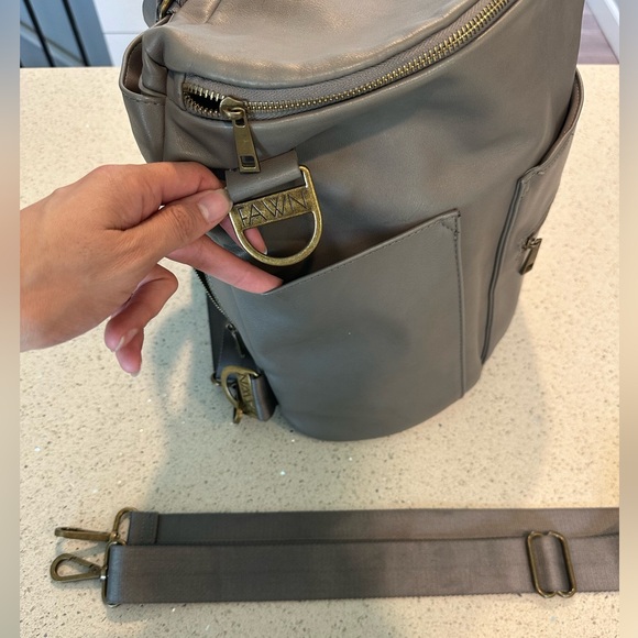 FAWN DESIGN The Original Diaper Bag - Picture 6 of 11